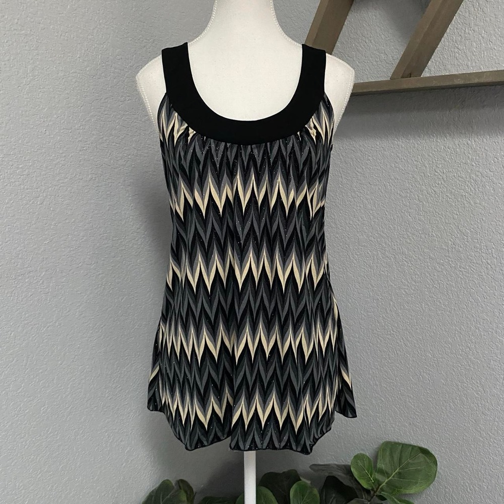 BCX CHEVRON ZIG ZAG TANK TOP SHIMMERY OPEN BACK Y2K OFFICE SIREN SOFT GRUNGE